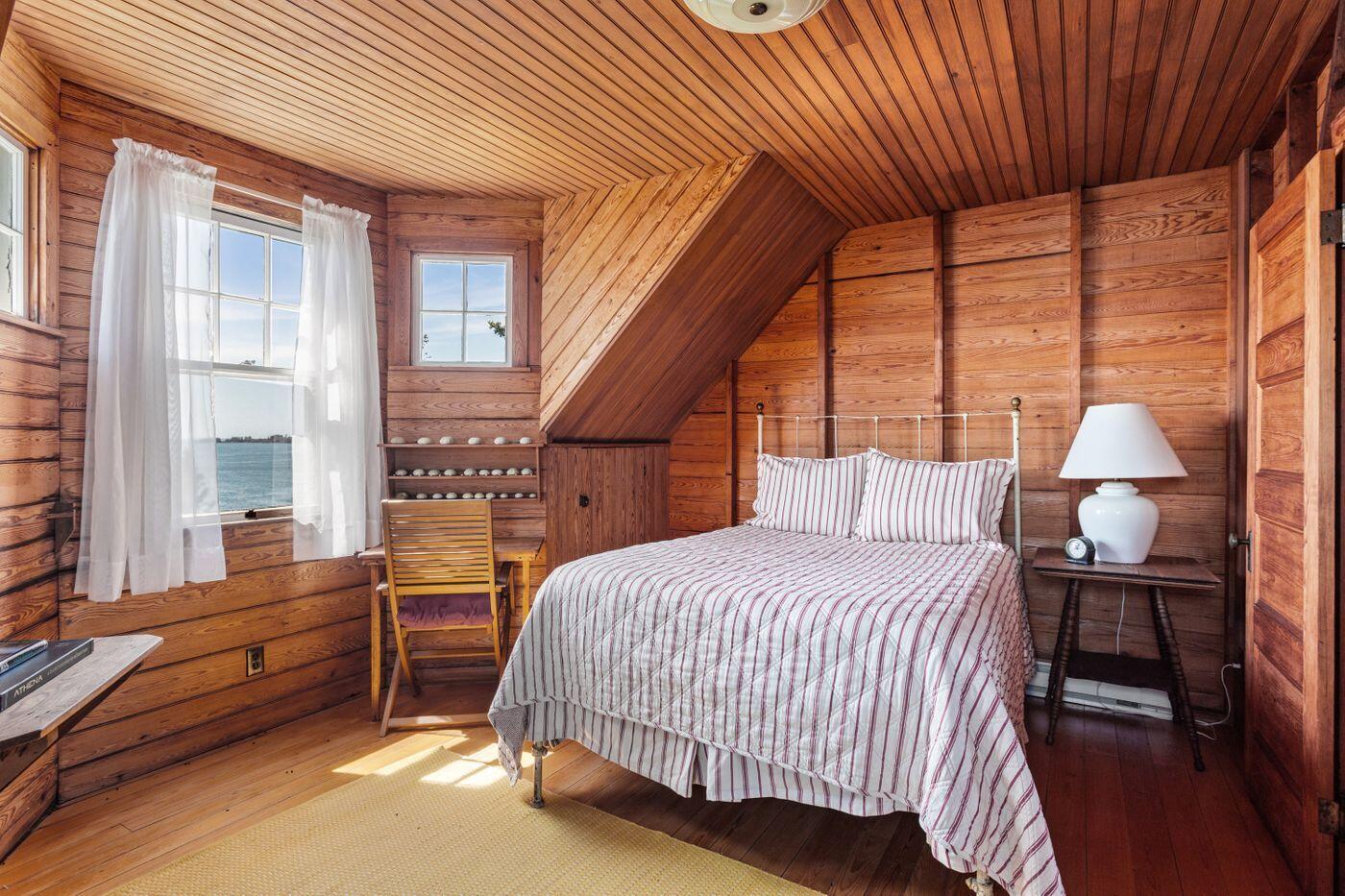 258 Amesbury Point Road North Haven, ME 04853 - Photo 15 of 43 W16-ME2099_15