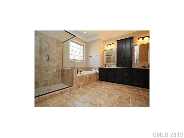 1340 Pomegranate Place Fort Mill, SC 29708 - Photo 9 of 10