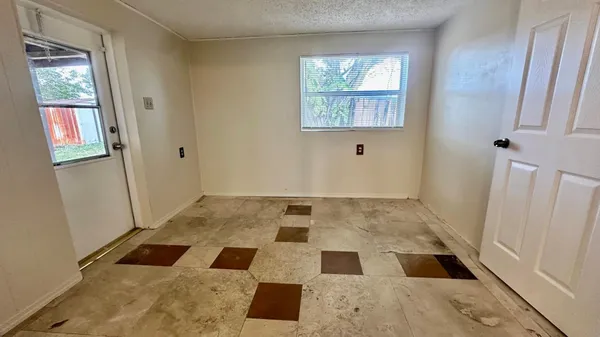 $2,100 | 414 Southwest 72nd Avenue, Pompano Beach, FL 33068