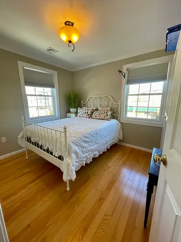 $5,500 | 368 Boylston Street, Unit A, Newton, MA 02459