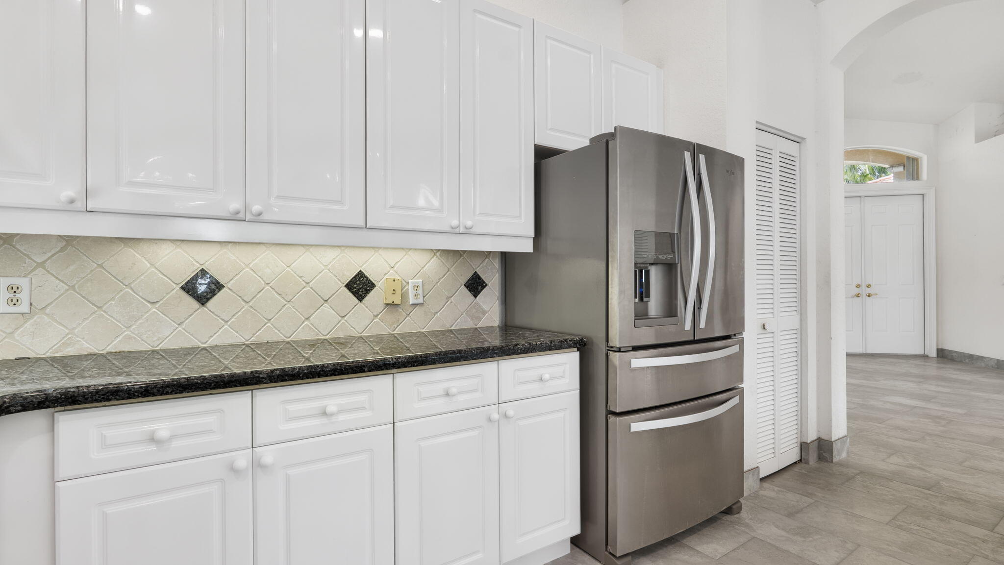 18718 Sea Turtle Lane Boca Raton, FL 33498 - Photo 27 of 62 Kitchen