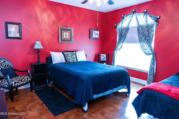 $995,000 | 319 Osceola Road, St. Joseph, LA 71366