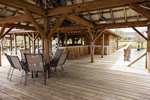 $995,000 | 319 Osceola Road, St. Joseph, LA 71366