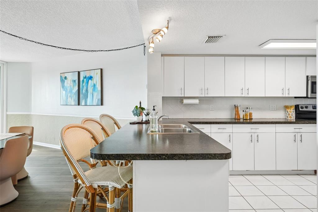 9415 Blind Pass Road, Unit 706 St. Pete Beach, FL 33706 - Photo 27 of 87