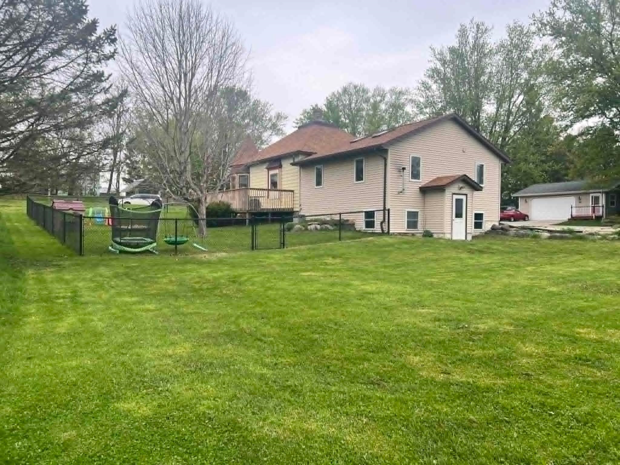 203 Main Street Ridgeway, WI 53582 - Photo 38 of 46