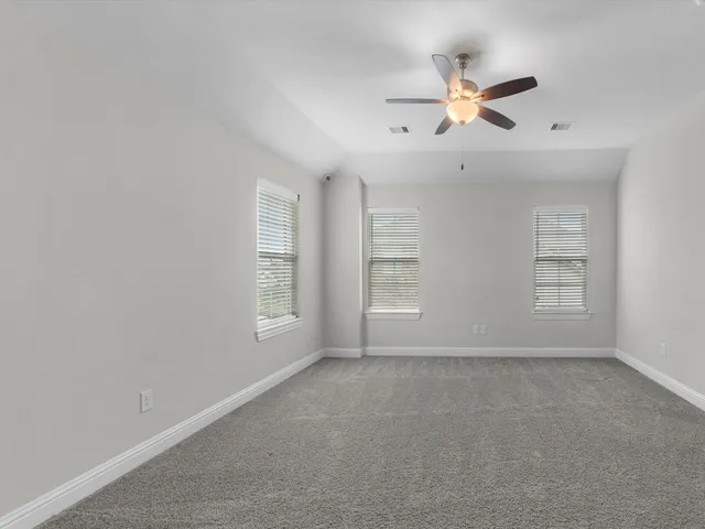 $624,990 | 11811 St Augustine Drive, Mont Belvieu, TX 77535