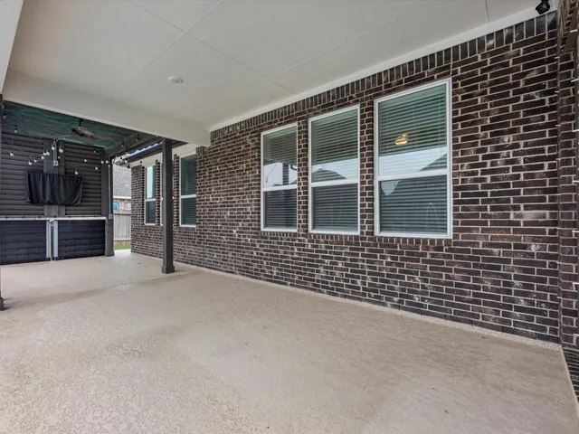 $624,990 | 11811 St Augustine Drive, Mont Belvieu, TX 77535