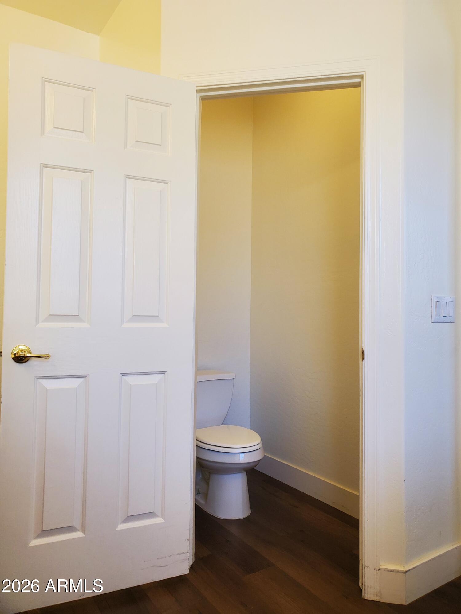 2430 East Darrel Road Phoenix, AZ 85042 - Photo 38 of 64 Primary Bathroom