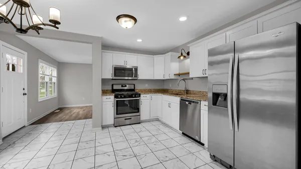 $260,000 | 309 Michigami Trail, Chesterton, IN 46304