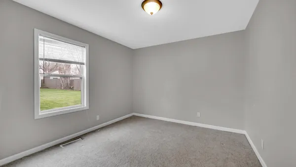 $260,000 | 309 Michigami Trail, Chesterton, IN 46304