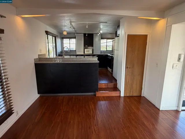 $149,000 | 81 Eileen Lane, Concord, CA 94518