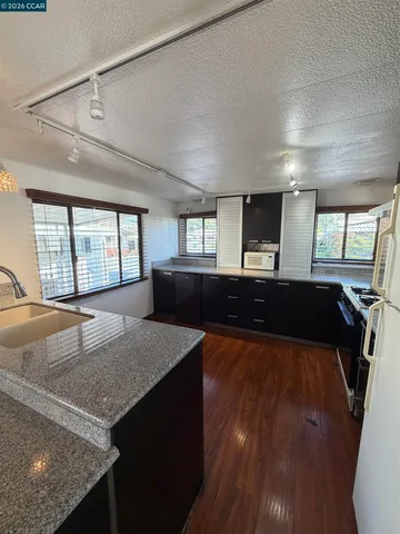 $149,000 | 81 Eileen Lane, Concord, CA 94518