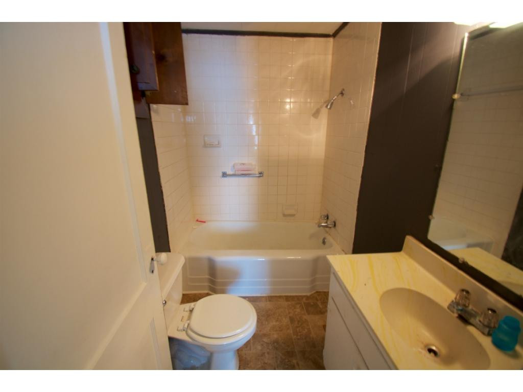 5738 Daniel Boone Road Gate City, VA 24251 - Photo 18 of 23 Photo 19