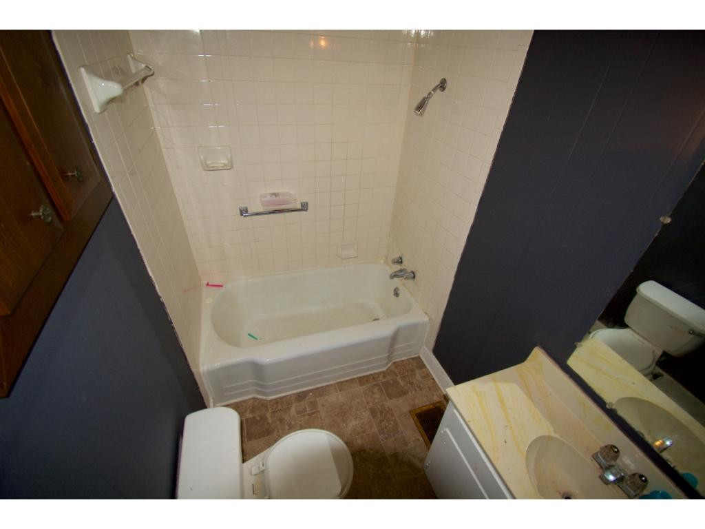 5738 Daniel Boone Road Gate City, VA 24251 - Photo 19 of 23 Photo 20
