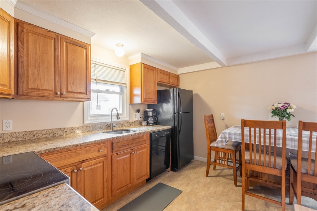102 Worcester Road Charlton, MA 01507 - Photo 2 of 38 Gallery Image 2