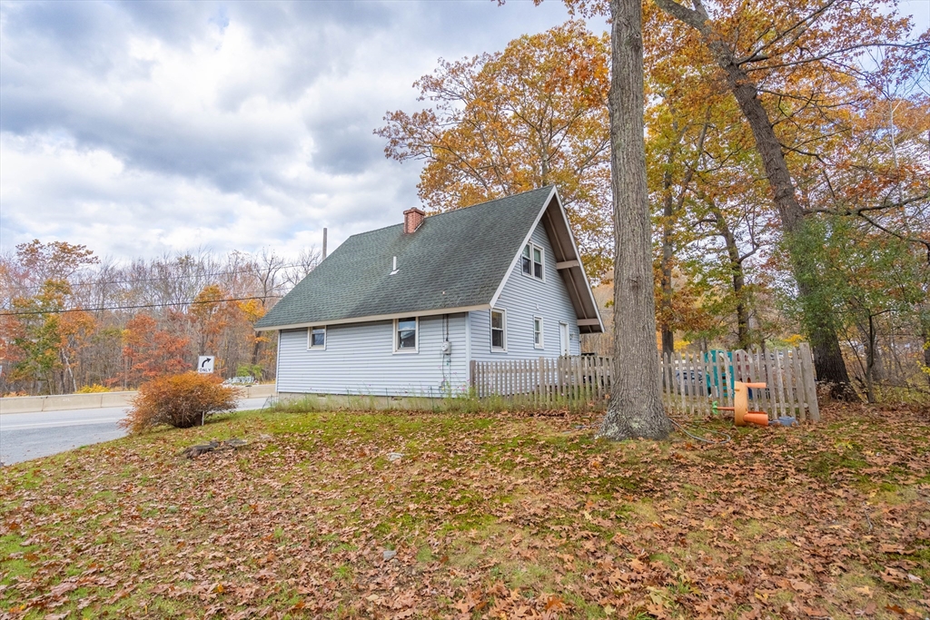 102 Worcester Road Charlton, MA 01507 - Photo 33 of 38 Gallery Image 33