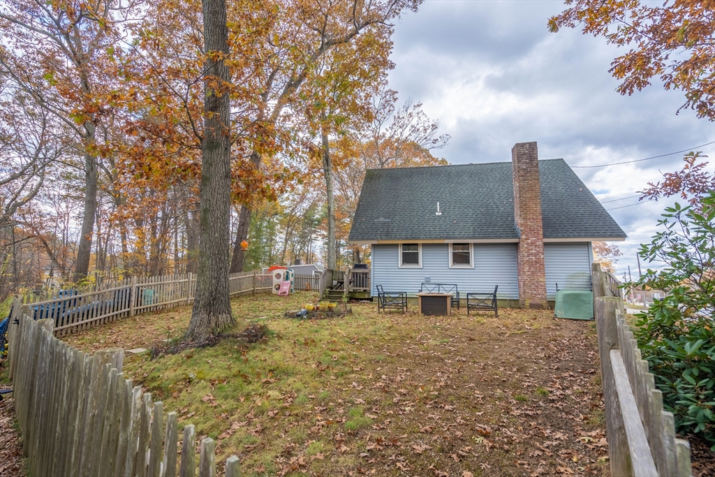 102 Worcester Road Charlton, MA 01507 - Photo 34 of 38 Gallery Image 34