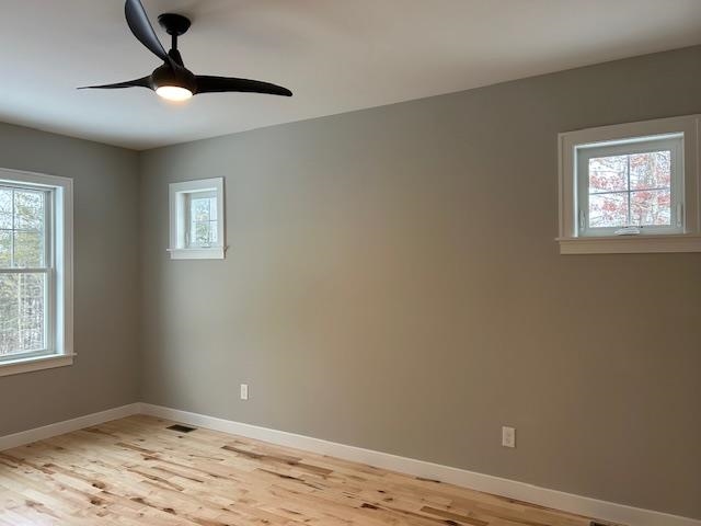 26 Evergreen Drive Auburn, NH 03032 - Photo 11 of 35