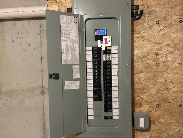 26 Evergreen Drive Auburn, NH 03032 - Photo 20 of 35