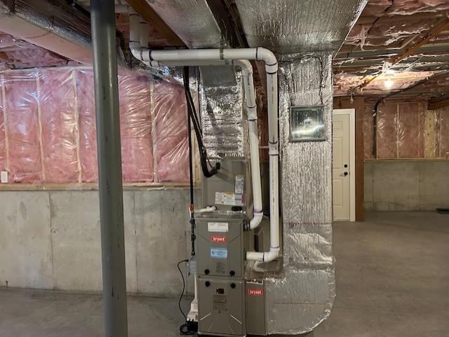 26 Evergreen Drive Auburn, NH 03032 - Photo 23 of 35