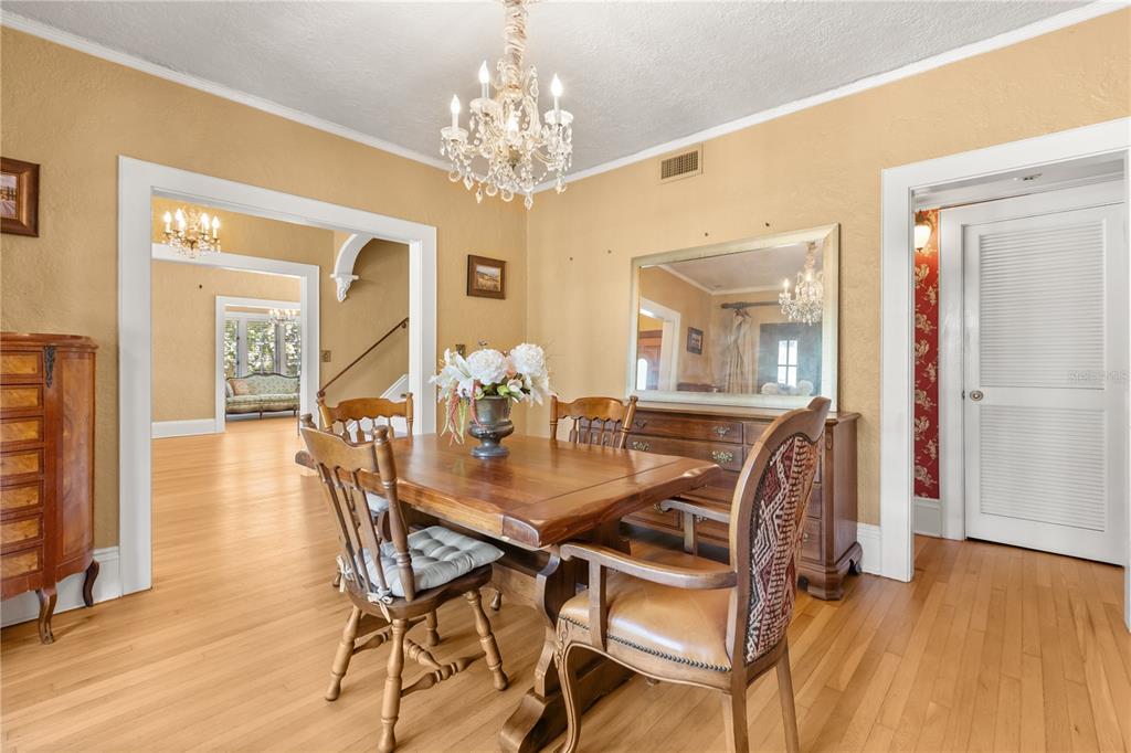 737 Springdale Road Orlando, FL 32804 - Photo 12 of 42 Gallery Image 12