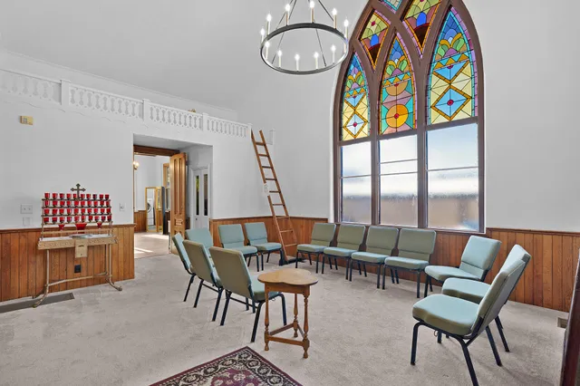 $340,000 | 30 Quarterline Street, Newaygo, MI 49337