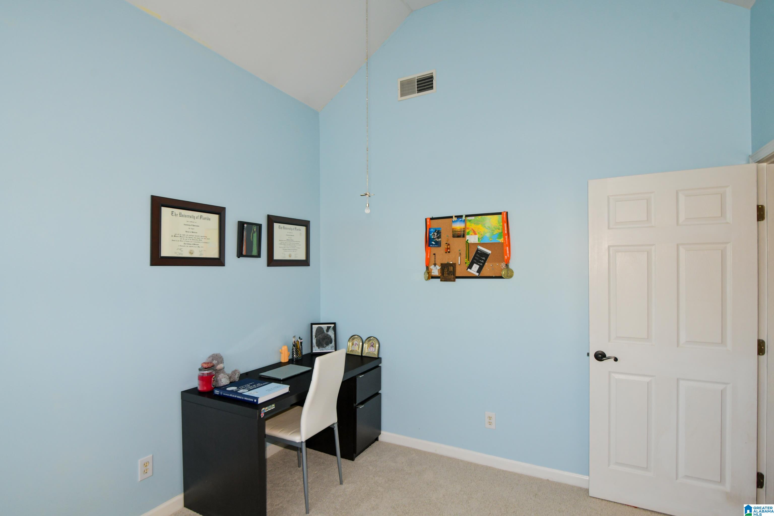 528 Enclave Circle Fultondale, AL 35068 - Photo 10 of 56