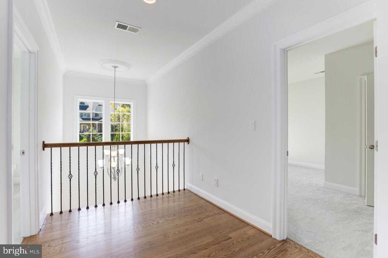 9600 Thistle Ridge Lane Vienna, VA 22182 - Photo 27 of 69 Upper Foyer - Overlooks Main Reception Area
