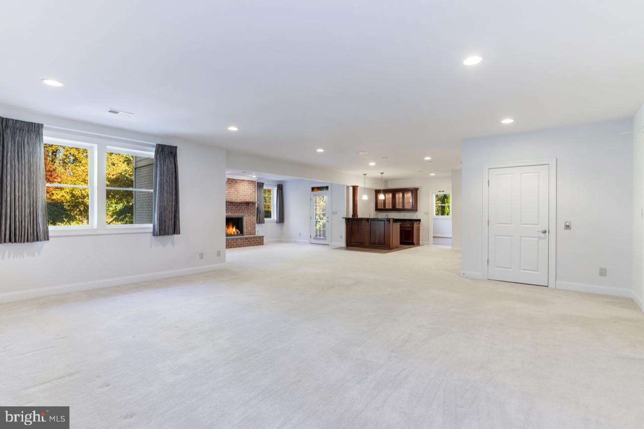 9600 Thistle Ridge Lane Vienna, VA 22182 - Photo 46 of 69 Recreation Room - Walk-out Full-Daylight