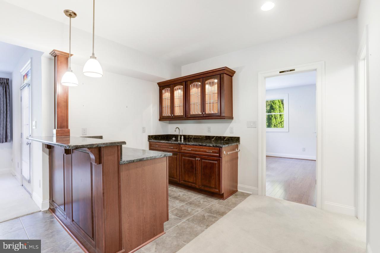 9600 Thistle Ridge Lane Vienna, VA 22182 - Photo 49 of 69 Wet Bar in Recreation Room