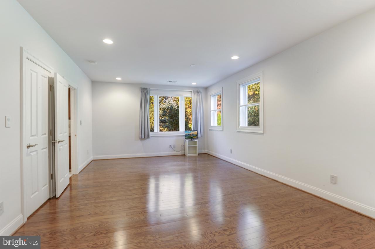9600 Thistle Ridge Lane Vienna, VA 22182 - Photo 52 of 69 Bedroom #6 (Lower Level)