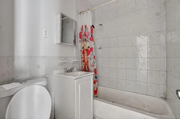 $1,090,000 | 1623 Norman Street | Ridgewood