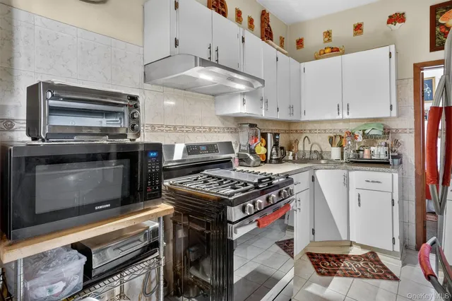 $1,090,000 | 1623 Norman Street | Ridgewood