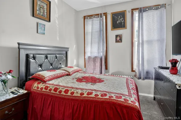 $1,090,000 | 1623 Norman Street | Ridgewood