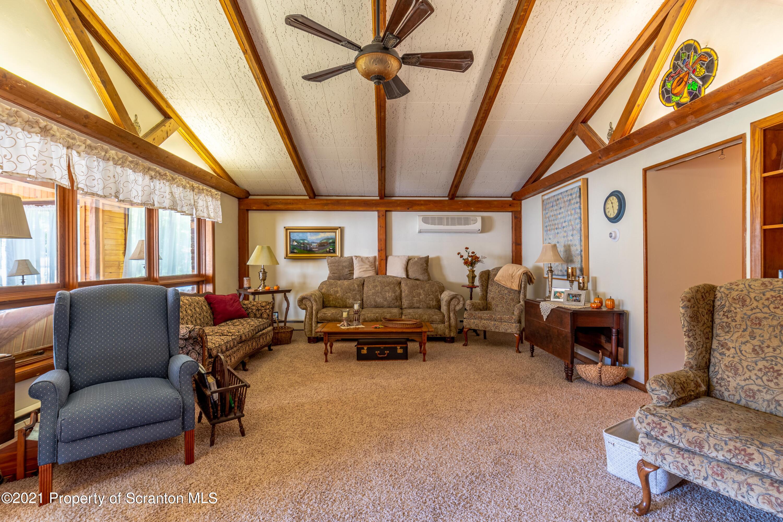 1581 Ryman Road Dallas, PA 18612 - Photo 32 of 55 Gallery Image 32