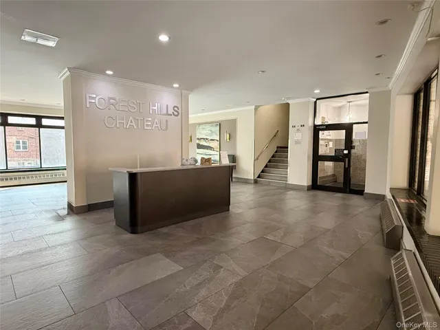 $185,000 | 58-03 Calloway Street, Unit 3EE | South Corona