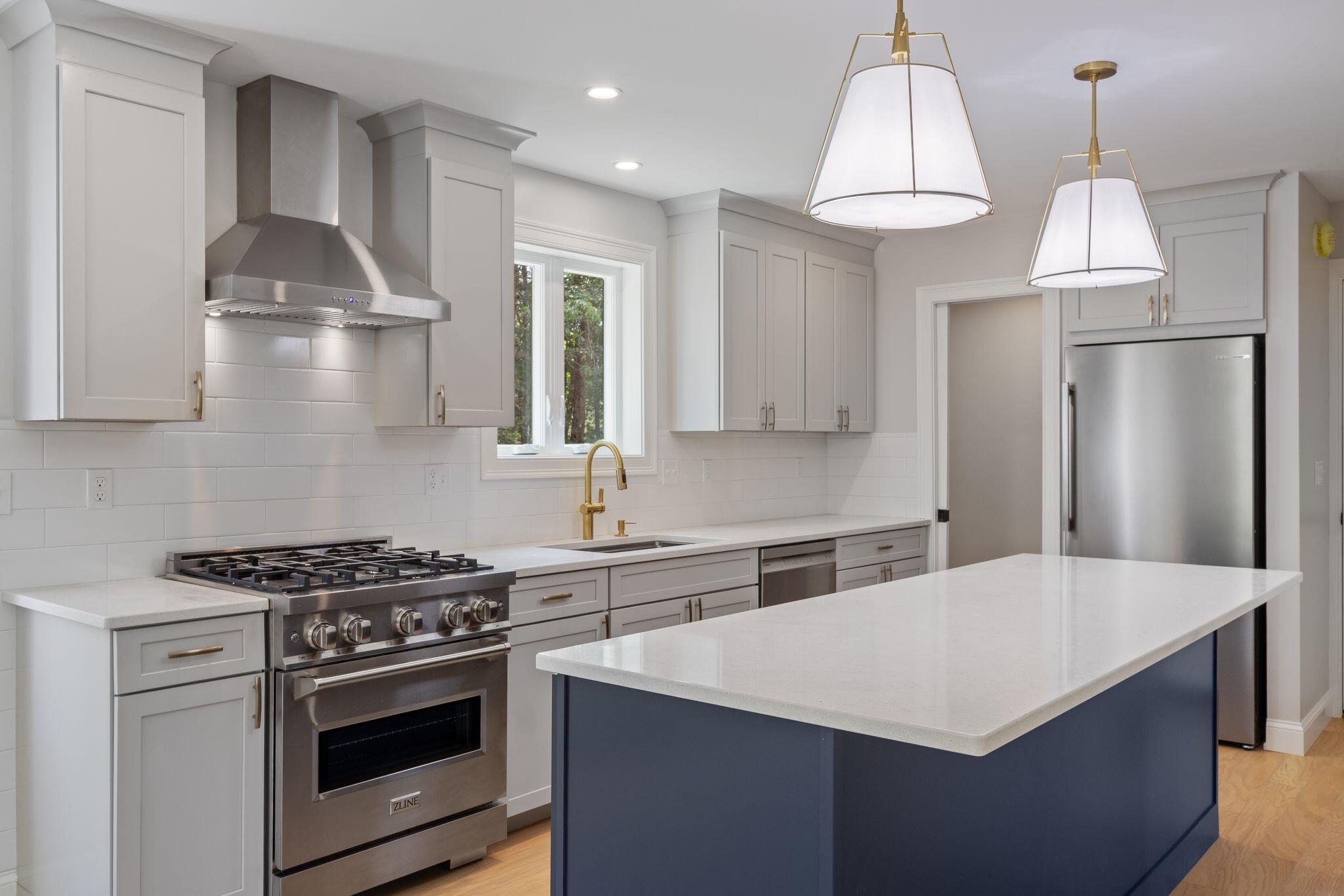 13 Upper Mast Landing Road Freeport, ME 04032 - Photo 4 of 29 Kitchen