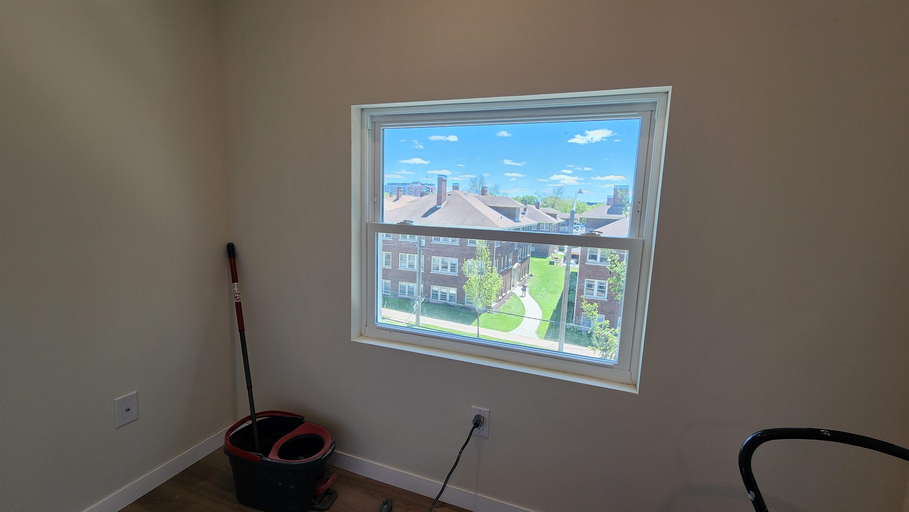 908 East Gorham Street, Unit 2 Madison, WI 53703 - Photo 8 of 18