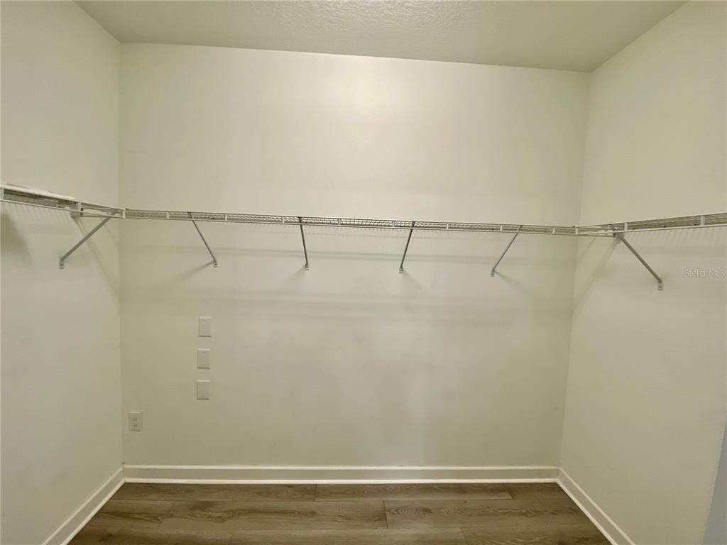 10143 Newminster Loop Ruskin, FL 33573 - Photo 13 of 25