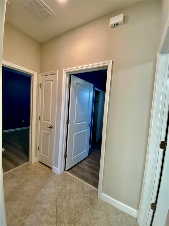 10143 Newminster Loop Ruskin, FL 33573 - Photo 14 of 25