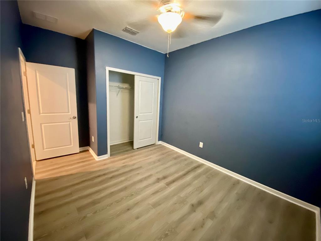 10143 Newminster Loop Ruskin, FL 33573 - Photo 19 of 25