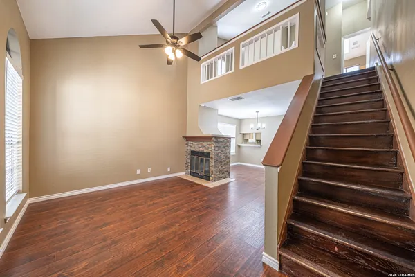 $2,200 | 821 Meadow Stone, Converse, TX 78109