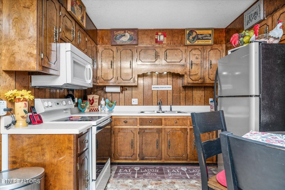 36 Short Road Pikeville, TN 37367 - Photo 8 of 28 Gallery Image 8