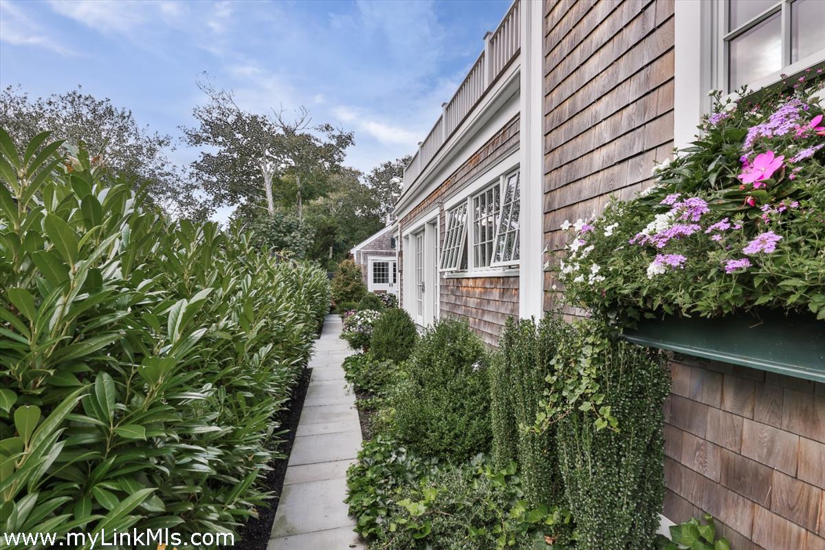10 Tilton Way Edgartown, MA 02539 - Photo 38 of 42