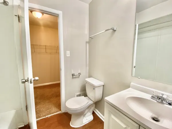 $282,000 | 22962 Bruce Drive, Richton Park, IL 60471