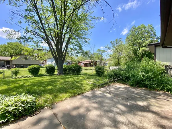 $282,000 | 22962 Bruce Drive, Richton Park, IL 60471