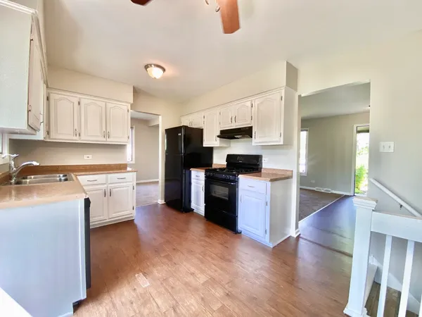 $282,000 | 22962 Bruce Drive, Richton Park, IL 60471