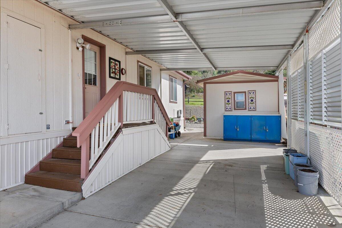 3955 South Stage Road, Unit 102 Medford, OR 97501 - Photo 24 of 32 04-CI_9209