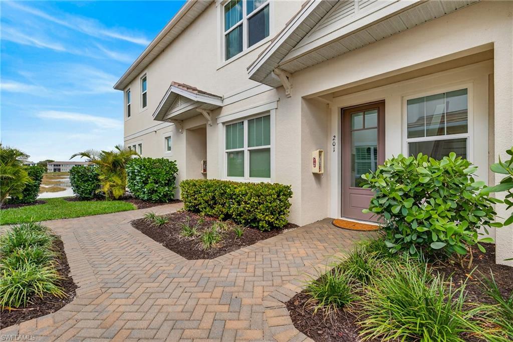 4683 Arboretum Circle, Unit 201 Naples, FL 34112 - Photo 4 of 34