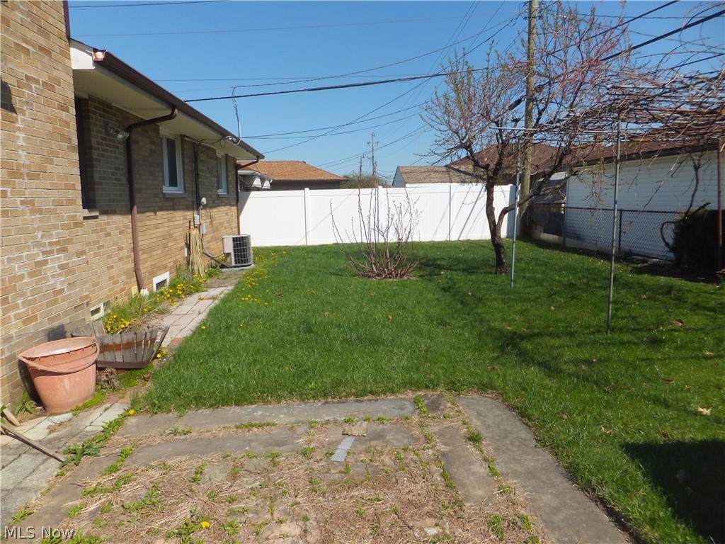 8605 Biddulph Road Brooklyn, OH 44144 - Photo 24 of 24